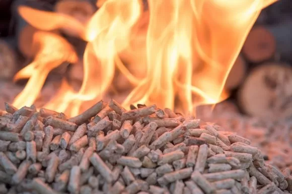 Chaudière à bois ou à granulés, la solution écologique, Montbrison, Marchand SAS